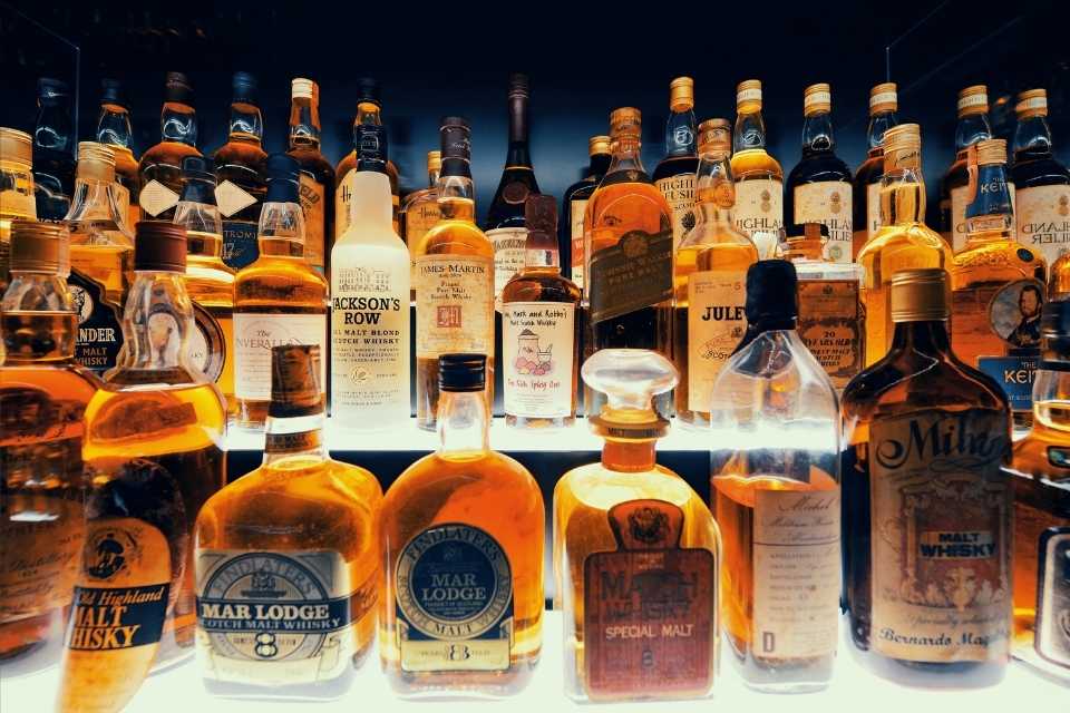 Whisky Tasting Experiences